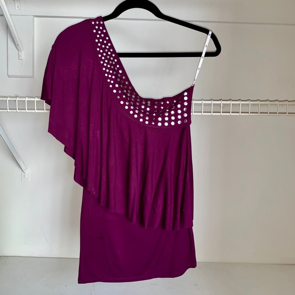 Off-the-shoulder Ruffle Top - Picture 1 of 6